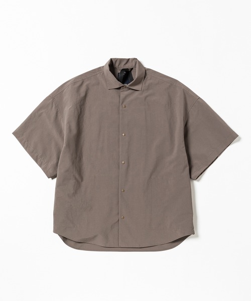 meanswhile(ミーンズワイル)の「Detachable Sleeve Snap SH(シャツ/ブラウス・メンズ・チャコール/ベージュ系その他・1(S)/3(L))」の11枚目の写真