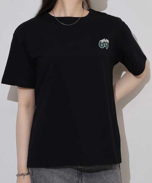 Arinomama(アリノママ)の「ナンバープリントオーバーサイズTシャツ(Tシャツ/カットソー・レディース・ブラック/スミクロ/オフホワイト/グレイッシュベージュ・FREE)」の1枚目の写真