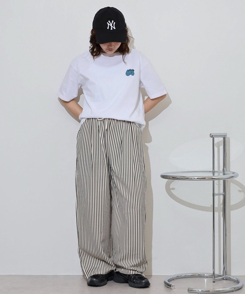 Arinomama(アリノママ)の「ナンバープリントオーバーサイズTシャツ(Tシャツ/カットソー・レディース・ブラック/スミクロ/オフホワイト/グレイッシュベージュ・FREE)」の9枚目の写真