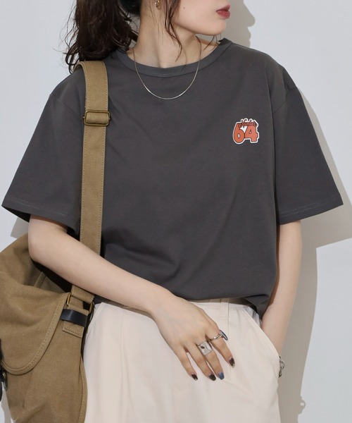 Arinomama(アリノママ)の「ナンバープリントオーバーサイズTシャツ(Tシャツ/カットソー・レディース・ブラック/スミクロ/オフホワイト/グレイッシュベージュ・FREE)」の13枚目の写真