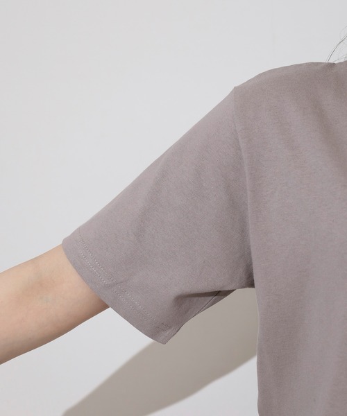 Arinomama(アリノママ)の「ナンバープリントオーバーサイズTシャツ(Tシャツ/カットソー・レディース・ブラック/スミクロ/オフホワイト/グレイッシュベージュ・FREE)」の21枚目の写真