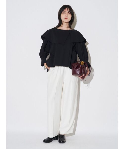 ELENDEEK(エレンディーク)の「ジョーゼットリラックスパンツ【セットアップ対応】(その他パンツ・レディース・グリーン/ブラック/オフホワイト・01/02)」の10枚目の写真