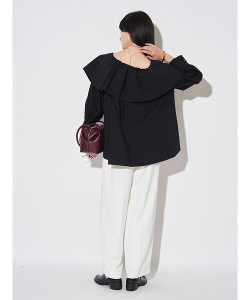 ELENDEEK(エレンディーク)の「ジョーゼットリラックスパンツ【セットアップ対応】(その他パンツ・レディース・グリーン/ブラック/オフホワイト・01/02)」の11枚目の写真