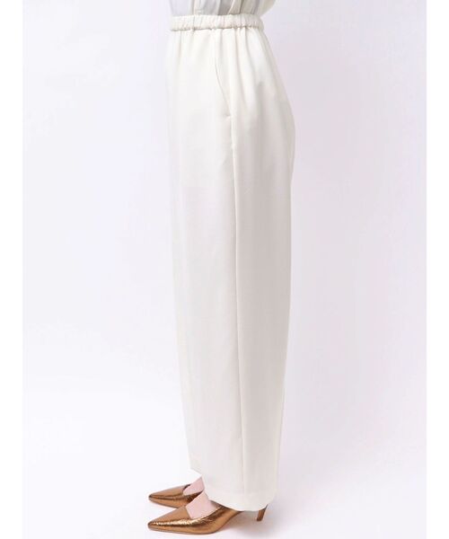 ELENDEEK(エレンディーク)の「ジョーゼットリラックスパンツ【セットアップ対応】(その他パンツ・レディース・グリーン/ブラック/オフホワイト・01/02)」の18枚目の写真