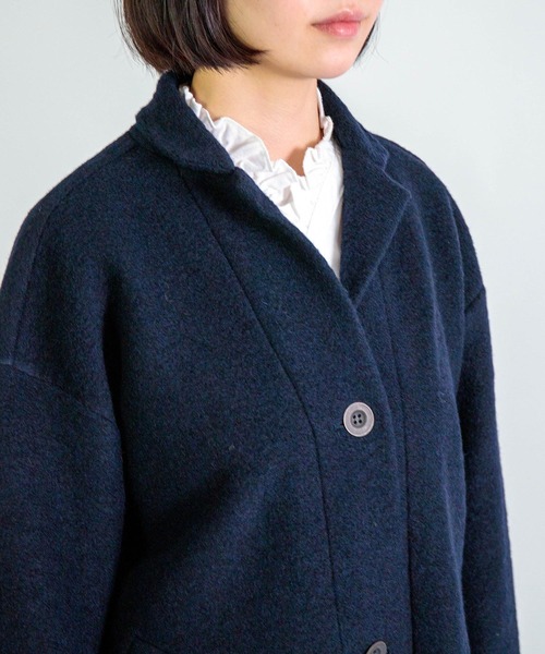 FABRIQUE en Planete terre（ファブリケアンプラネテール）の「[FABRIQUE en planete terre] WOOL JACKET COAT / ウールジャケットコート（チェスターコート・レディース・グリーン/ネイビー/オレンジ・38）」の19枚目の写真