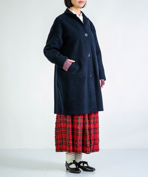 FABRIQUE en Planete terre（ファブリケアンプラネテール）の「[FABRIQUE en planete terre] WOOL JACKET COAT / ウールジャケットコート（チェスターコート・レディース・グリーン/ネイビー/オレンジ・38）」の15枚目の写真
