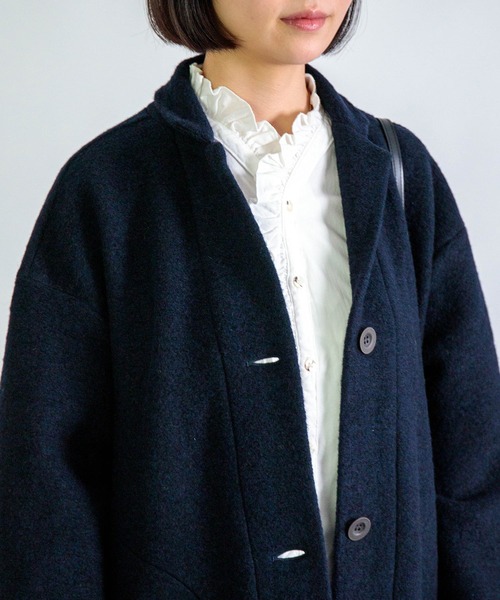 FABRIQUE en Planete terre（ファブリケアンプラネテール）の「[FABRIQUE en planete terre] WOOL JACKET COAT / ウールジャケットコート（チェスターコート・レディース・グリーン/ネイビー/オレンジ・38）」の20枚目の写真