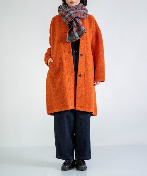FABRIQUE en Planete terre（ファブリケアンプラネテール）の「[FABRIQUE en planete terre] WOOL JACKET COAT / ウールジャケットコート（チェスターコート・レディース・グリーン/ネイビー/オレンジ・38）」の5枚目の写真