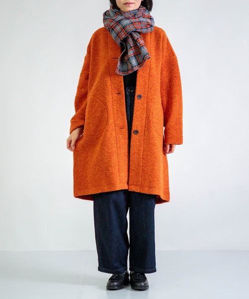 FABRIQUE en Planete terre（ファブリケアンプラネテール）の「[FABRIQUE en planete terre] WOOL JACKET COAT / ウールジャケットコート（チェスターコート・レディース・グリーン/ネイビー/オレンジ・38）」の6枚目の写真