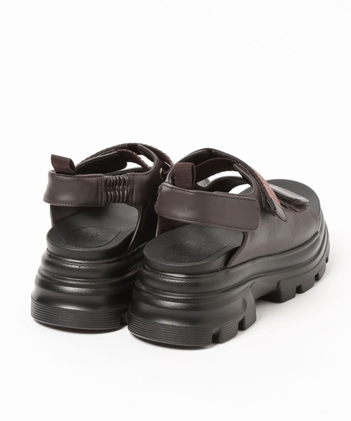 LEPSIM（レプシィム）の「厚底2ベルトサンダル　573185（サンダル・レディース・ブラック/ダークブラウン・MEDIUM/LARGE）」の17枚目の写真