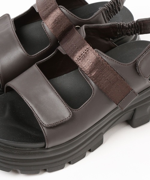 LEPSIM（レプシィム）の「厚底2ベルトサンダル　573185（サンダル・レディース・ブラック/ダークブラウン・MEDIUM/LARGE）」の11枚目の写真