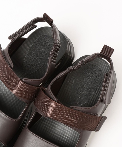 LEPSIM（レプシィム）の「厚底2ベルトサンダル　573185（サンダル・レディース・ブラック/ダークブラウン・MEDIUM/LARGE）」の6枚目の写真