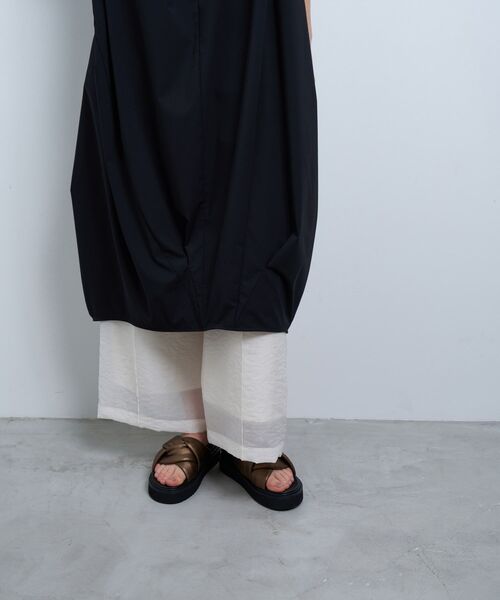 LANVIN en Bleu（ランバンオンブルー）の「ソフトタイプライターコクーンワンピース（ワンピース・レディース・グレー/カーキ/ネイビー・36/38）」の9枚目の写真