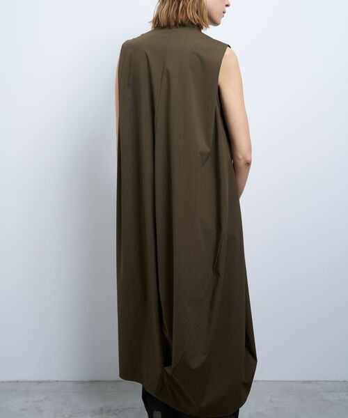 LANVIN en Bleu（ランバンオンブルー）の「ソフトタイプライターコクーンワンピース（ワンピース・レディース・グレー/カーキ/ネイビー・36/38）」の13枚目の写真