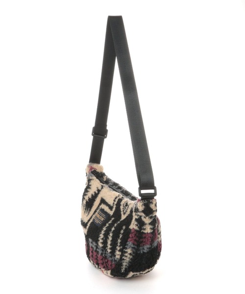 PENDLETON(ペンドルトン)の「【PENDLETON(ペンドルトン)】ボアムーンバッグ(ボディバッグ/ウエストポーチ・レディース・ブラック・FREE)」の3枚目の写真