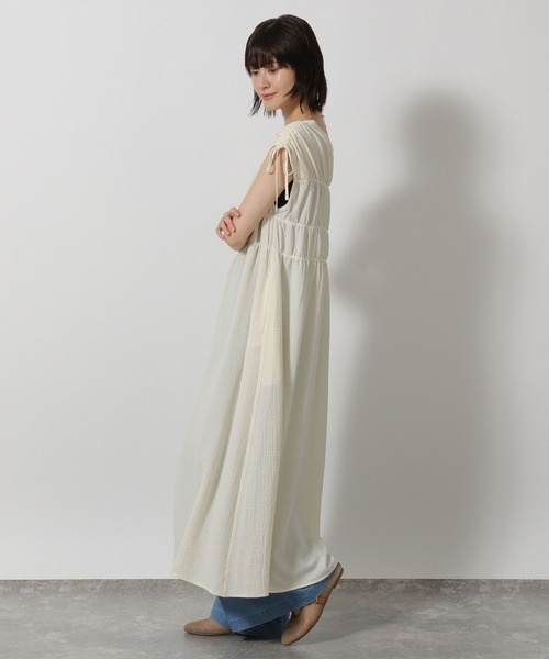 LAKOLE（ラコレ）の「【前後2WAY】肩ドロストワンピース / 575906（ワンピース・レディース・ブラウン/ブラック/アイボリー・FREE）」の20枚目の写真