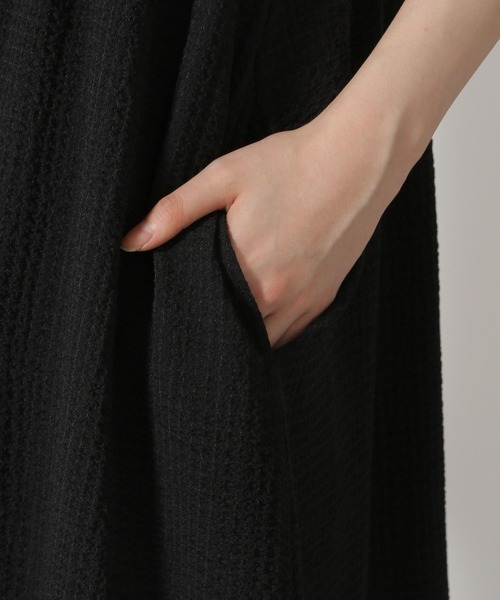 LAKOLE（ラコレ）の「【前後2WAY】肩ドロストワンピース / 575906（ワンピース・レディース・ブラウン/ブラック/アイボリー・FREE）」の12枚目の写真