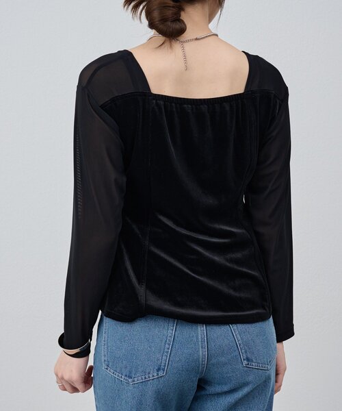 SHENERY（シーナリー）の「《すっきり見え》ベロアペプラムトップス（シャツ/ブラウス・レディース・ブラック/ブラウン・FREE）」の17枚目の写真