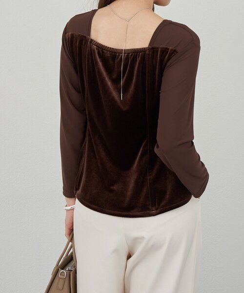 SHENERY（シーナリー）の「《すっきり見え》ベロアペプラムトップス（シャツ/ブラウス・レディース・ブラック/ブラウン・FREE）」の6枚目の写真