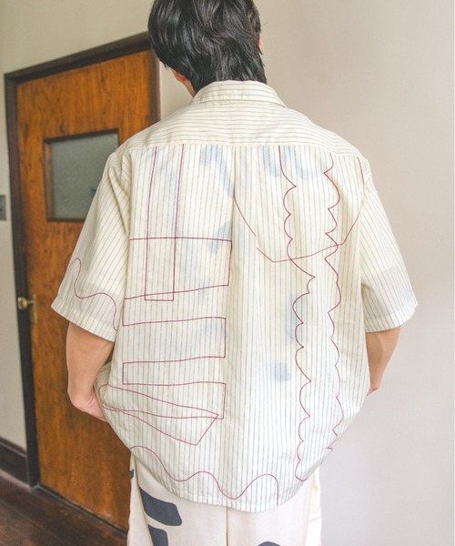 PAMM(パム)の「寛大なインテリアのストライプ刺繍シャツ(シャツ/ブラウス・レディース・ブルー/イエロー・フリー)」の18枚目の写真
