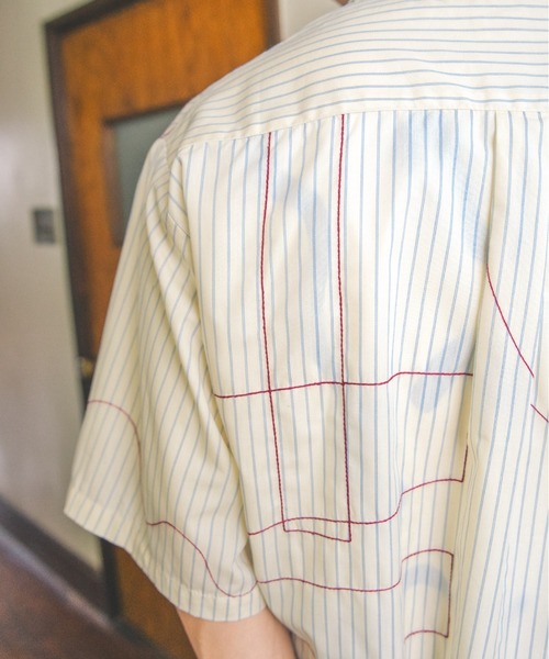 PAMM(パム)の「寛大なインテリアのストライプ刺繍シャツ(シャツ/ブラウス・レディース・ブルー/イエロー・フリー)」の22枚目の写真