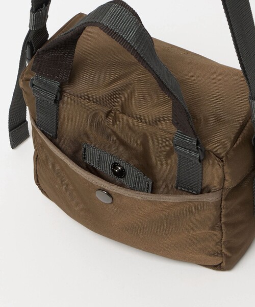 zattu（ザッツ）の「＜zattu＞SUCO-LQ/ショルダーバッグ（ショルダーバッグ・メンズ・ブラウン系/ブラック・FREE）」の10枚目の写真