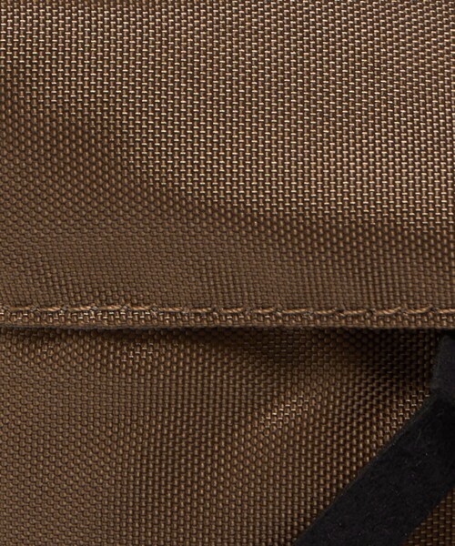 zattu（ザッツ）の「＜zattu＞SUCO-LQ/ショルダーバッグ（ショルダーバッグ・メンズ・ブラウン系/ブラック・FREE）」の4枚目の写真