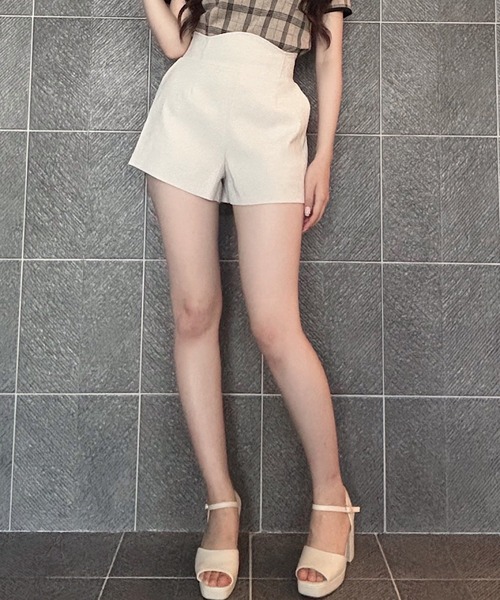 NOMAE（ノーマエ）の「コルセットショートパンツ（その他パンツ・レディース・アイボリー/ブラック/ブラック系その他・FREE）」の4枚目の写真