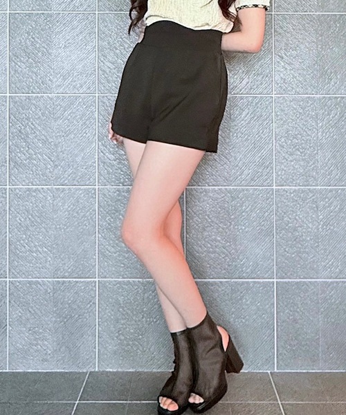 NOMAE（ノーマエ）の「コルセットショートパンツ（その他パンツ・レディース・アイボリー/ブラック/ブラック系その他・FREE）」の15枚目の写真