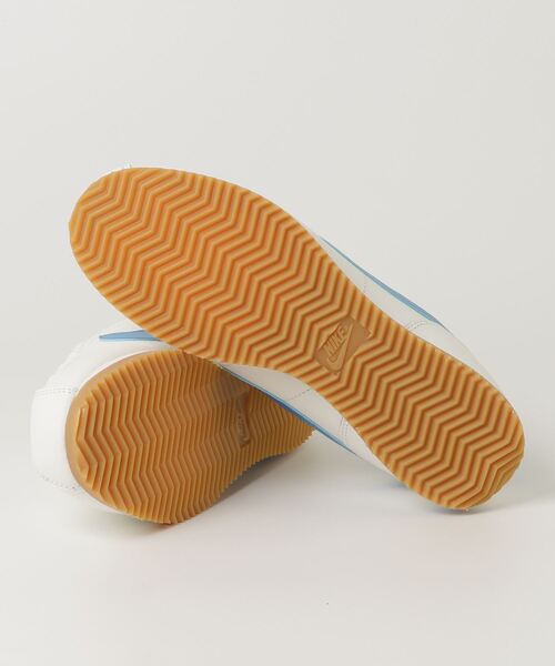 NIKE(ナイキ)の「NIKE CORTEZ ナイキ コルテッツ(スニーカー・メンズ・ホワイト×パープル/ホワイト×ブルー/ホワイト×レッド・27.5cm/27cm/25.5cm/25cm/26.5cm/26cm/29cm/28cm/24cm/24.5cm)」の5枚目の写真
