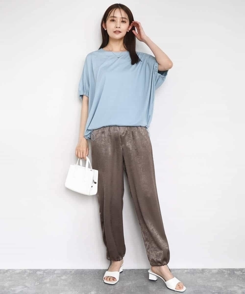 MK MICHEL KLEIN（エムケーミッシェルクラン）の「ドロストデザインドルマンスリーブカットソー/UVカット/接触冷感/洗える（Tシャツ/カットソー・レディース・ブラウン/アイボリー/ライトブルー・38）」の5枚目の写真