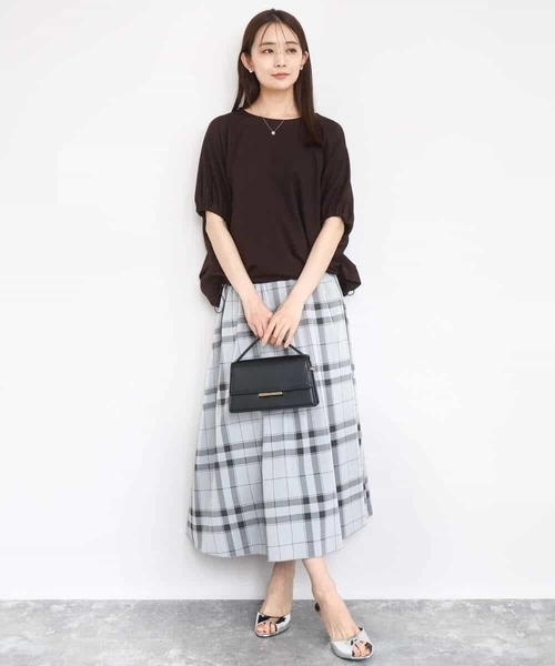 MK MICHEL KLEIN（エムケーミッシェルクラン）の「ドロストデザインドルマンスリーブカットソー/UVカット/接触冷感/洗える（Tシャツ/カットソー・レディース・ブラウン/アイボリー/ライトブルー・38）」の18枚目の写真