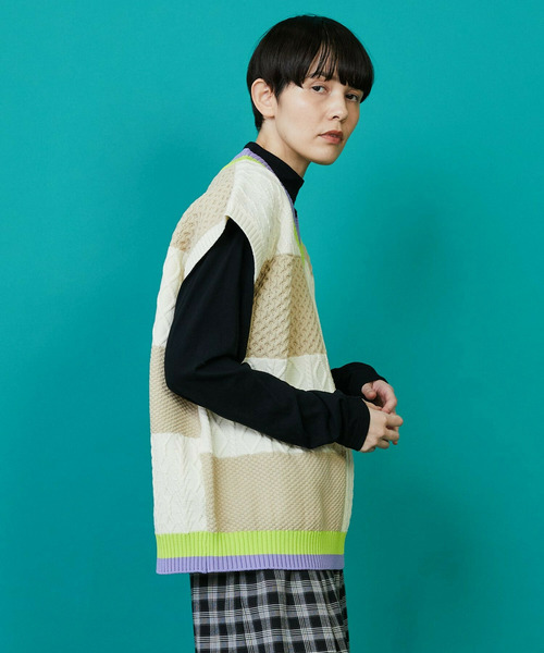 FRAPBOIS（フラボア）の「ケーブベスト（ベスト・レディース・オフホワイト/ネイビー・1/2）」の15枚目の写真