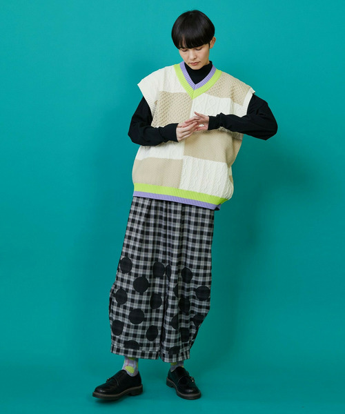 FRAPBOIS（フラボア）の「ケーブベスト（ベスト・レディース・オフホワイト/ネイビー・1/2）」の11枚目の写真