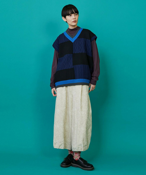 FRAPBOIS（フラボア）の「ケーブベスト（ベスト・レディース・オフホワイト/ネイビー・1/2）」の3枚目の写真