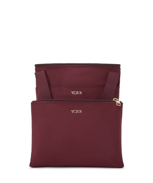 TUMI(トゥミ)の「VOYAGEUR ジャスト・イン・ケース・ミディアム・トート(トートバッグ・レディース・ワイン・FREE)」の5枚目の写真