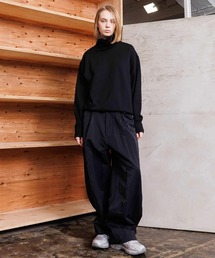 VOAAOV（ヴォアーブ）の「【VOAAOV】DUAL TOP Turtleneck Tops（スウェット）」