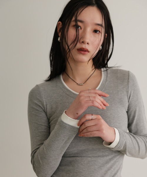 attiree(アティレー)の「レイヤード風カットソー(Tシャツ/カットソー・レディース・ブラック/グレー/ネイビー/ホワイト・MEDIUM)」の18枚目の写真