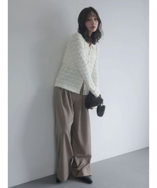 LAGUNAMOON(ラグナムーン)の「フラッフィーカットシャツ(Tシャツ/カットソー・レディース・アイボリー/ブラック・FREE)」の6枚目の写真