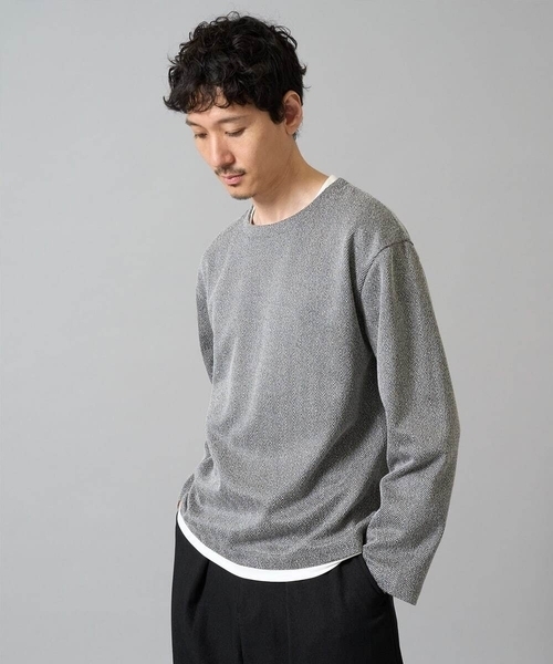 a.v.v（アーヴェヴェ）の「【イージーケア毛玉になりにくい】シャンブレーフェイクレイヤードカットソー【洗濯機で洗える】（Tシャツ/カットソー・メンズ・ブラック/グレー/ベージュ・52/48/46/44/50）」の3枚目の写真