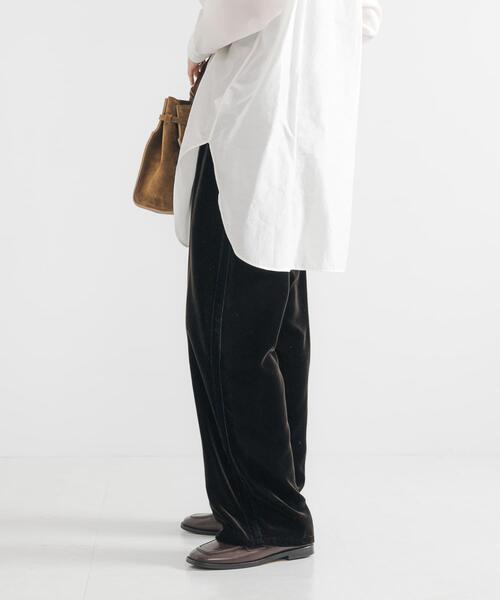 URBAN RESEARCH（アーバンリサーチ）の「サイドラインベロアイージーパンツ（その他パンツ・レディース・ブラック/ブラウン・36/38）」の3枚目の写真