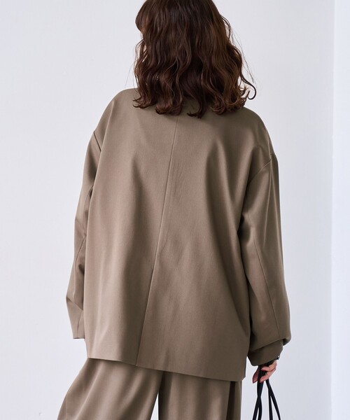 coen（コーエン）の「TRオーバーサイズジャケット（テーラードジャケット・レディース・ブラック/モカ/ベージュ・FREE）」の19枚目の写真