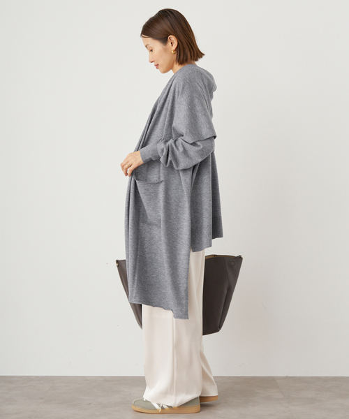 IENA（イエナ）の「ライトウールニットストール（ストール/ショール・レディース・カーキ/グレー・FREE）」の13枚目の写真