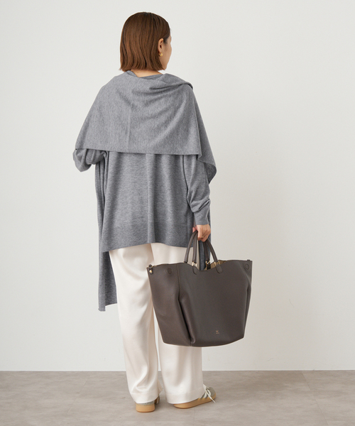 IENA（イエナ）の「ライトウールニットストール（ストール/ショール・レディース・カーキ/グレー・FREE）」の17枚目の写真