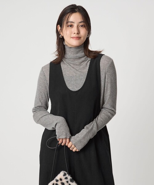 green label relaxing(グリーンレーベルリラクシング)の「テレコ タートルネック プルオーバー(Tシャツ/カットソー・レディース・オフホワイト/ブラック/ライトピンク/ダークブラウン/ダークグレー/その他1/ライトブルー・FREE)」の3枚目の写真