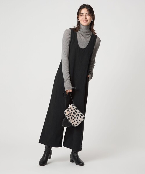 green label relaxing(グリーンレーベルリラクシング)の「テレコ タートルネック プルオーバー(Tシャツ/カットソー・レディース・オフホワイト/ブラック/ライトピンク/ダークブラウン/ダークグレー/その他1/ライトブルー・FREE)」の8枚目の写真