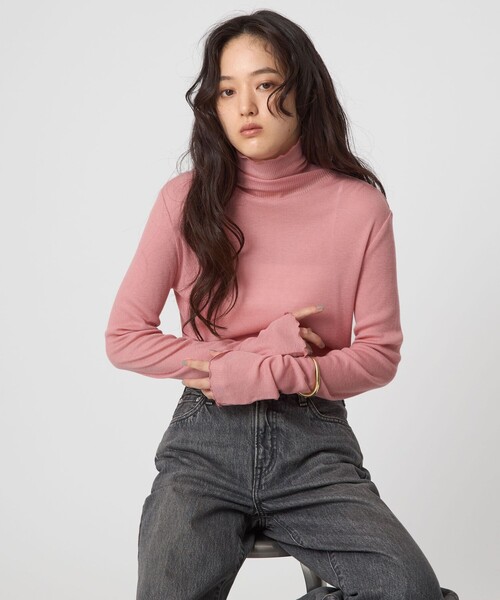 green label relaxing(グリーンレーベルリラクシング)の「テレコ タートルネック プルオーバー(Tシャツ/カットソー・レディース・オフホワイト/ブラック/ライトピンク/ダークブラウン/ダークグレー/その他1/ライトブルー・FREE)」の15枚目の写真