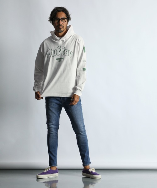 The DUFFER of ST.GEORGE（ザダファーオブセントジョージ）の「STANDARD SLIM JEANS "UW"：DUFFER定番 ユーズドウォッシ スキニーデニム スリムジーンズ（デニムパンツ・メンズ・ライトインディゴブルー・X-LARGE/LARGE/MEDIUM/SMALL）」の9枚目の写真