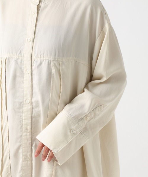 BAYFLOW（ベイフロー）の「[ヒップまでカバーする着丈]オーバーラップチュニック（チュニック・レディース・チャコール/ブルー/ライトベージュ・FREE）」の8枚目の写真