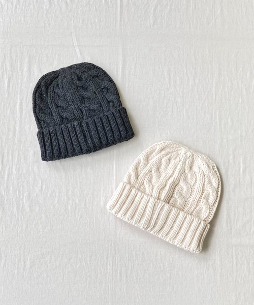 Q（キュー）の「ケーブルニットワッチ（ニットキャップ/ビーニー・レディース・アイボリー/チャコールグレー・ONE SIZE）」の16枚目の写真